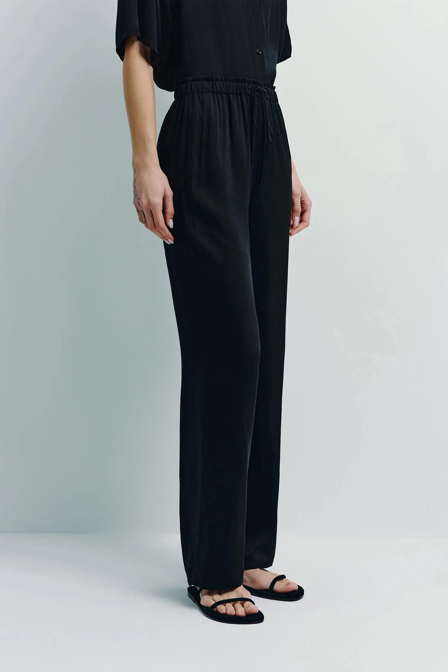 Dray Relaxed Fit Pant