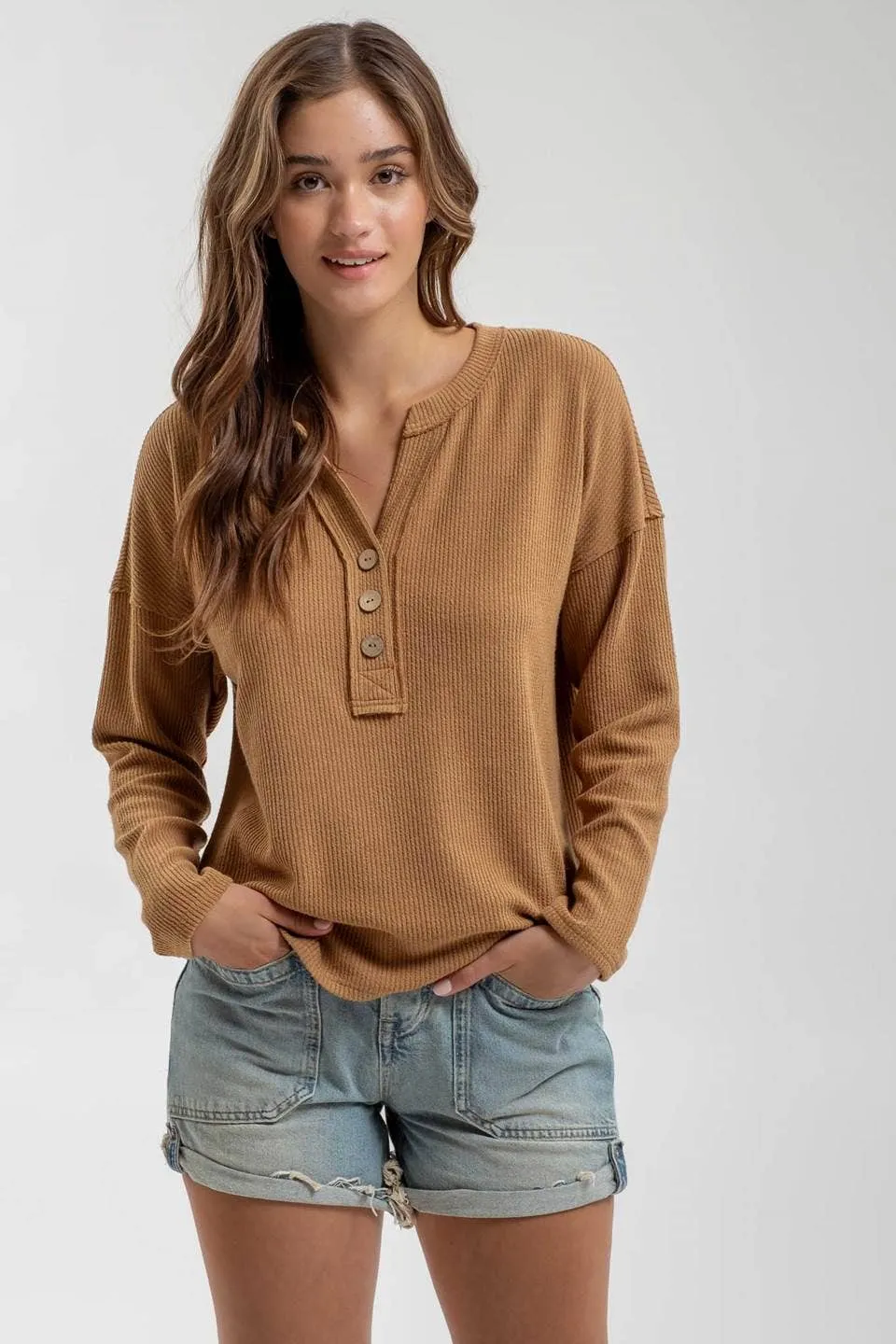HALF BUTTON V NECK LONG SLEEVE KNIT TOP
